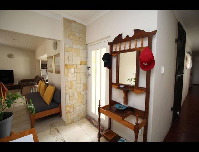 3 BEDROOM PROPERTY TO RENT IN BLOEMHOF